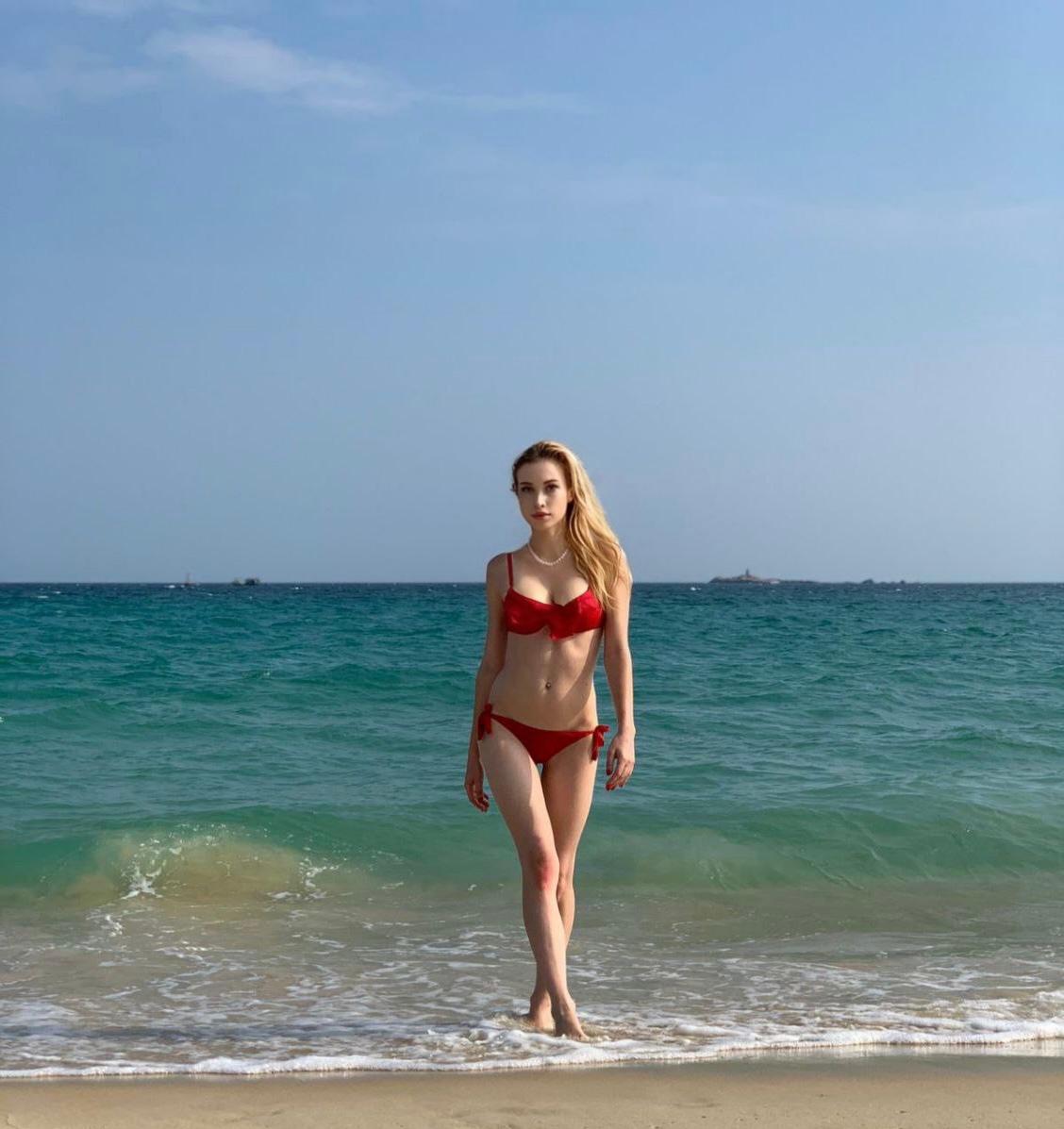 בתל אביב- אנדריאנה – בחורה ישראלית אוקראינית סקסית